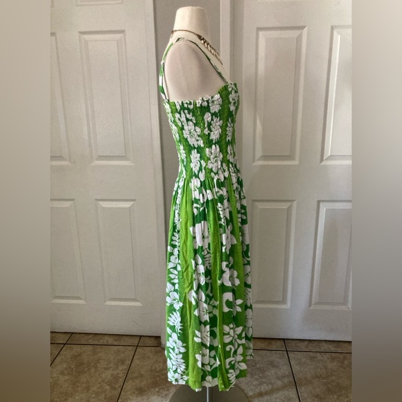 SWEET LADY Women's Seville Floral Print Smock Sundress  In Green Lotus Summer - Picture 4 of 6